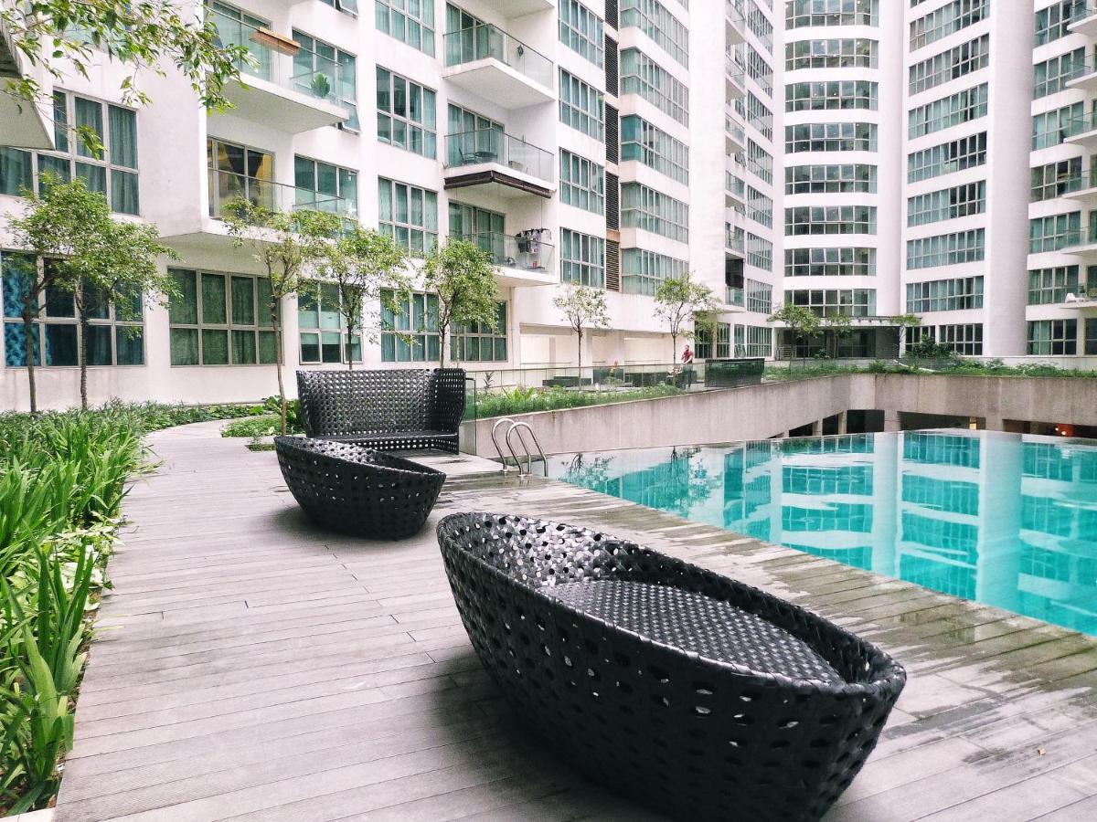 Albergue Regalia Skypool Klcc Kuala Lumpur Exterior foto